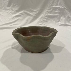 Green scalloped rimmed bowl